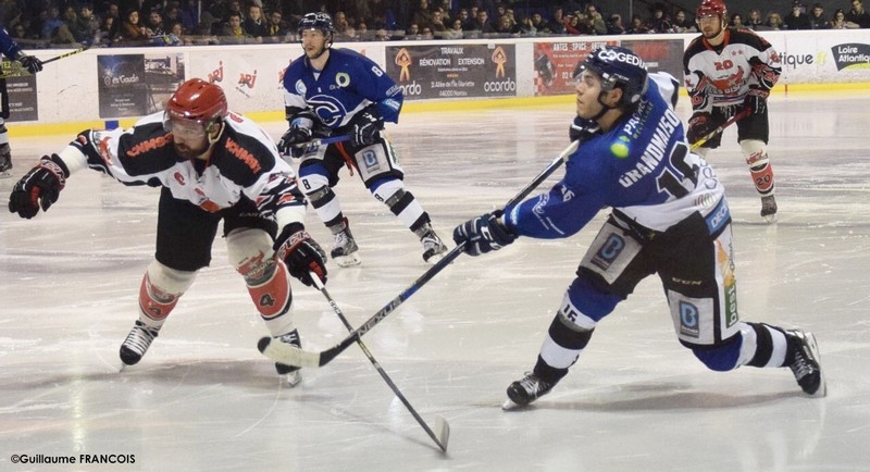 Photo hockey Division 1 - Division 1 : 26me journe : Nantes vs Neuilly/Marne - D1 : Baroud dHonneur pour les Nantais