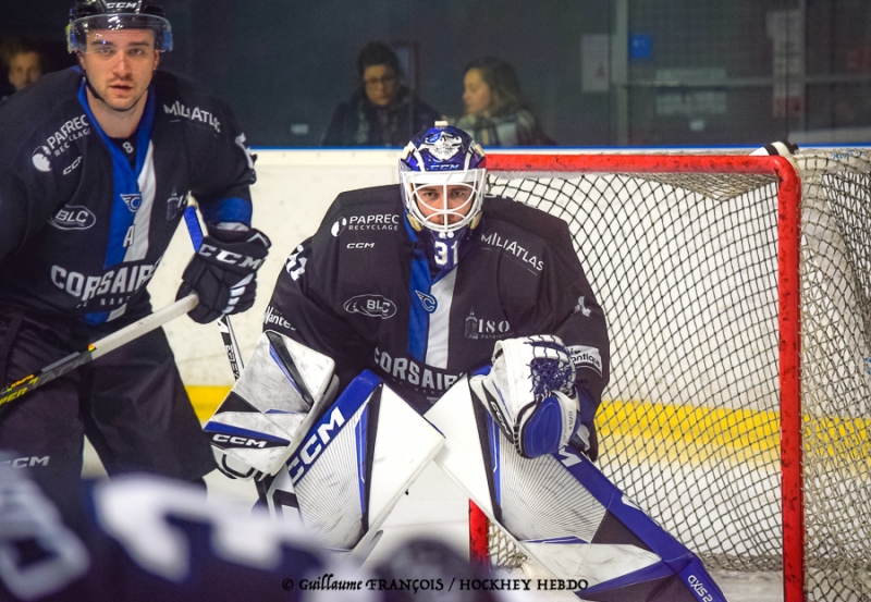 Photo hockey Division 1 - Division 1 : 2me journe : Nantes vs Tours  - Nantes ne rsiste pas face aux remparts de Tours