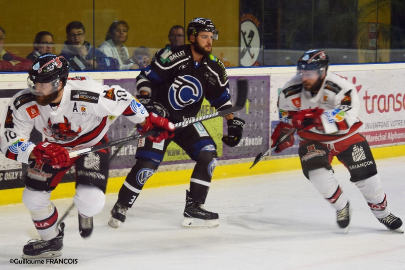 Photo hockey Division 1 - Division 1 : 3me journe : Nantes vs Brianon  - Les Nantais font vivre lenfer aux Diables rouges