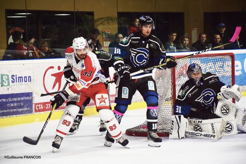 Photo hockey Division 1 - Division 1 : 3me journe : Nantes vs La Roche-sur-Yon - Nantes intraitable  domicile