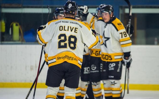 Photo hockey Division 1 - Division 1 : 4me journe : Mont-Blanc vs Strasbourg  - La bonne toile, Mont-Blanc mo-rose.