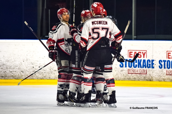 Photo hockey Division 1 - Division 1 : 4me journe : Nantes vs Neuilly/Marne - Nantes chasse le Bison et assure lessentiel  domicile