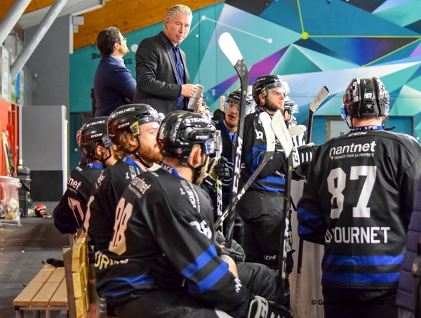 Photo hockey Division 1 - Division 1 : 4me journe : Nantes vs Neuilly/Marne - Nantes chasse le Bison et assure lessentiel  domicile