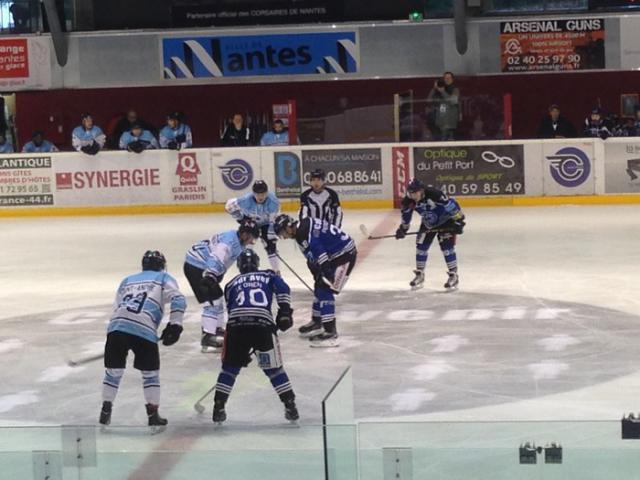 Photo hockey Division 1 - Division 1 : 4me journe : Nantes vs Tours  - Derby choc dans une ambiance de feu