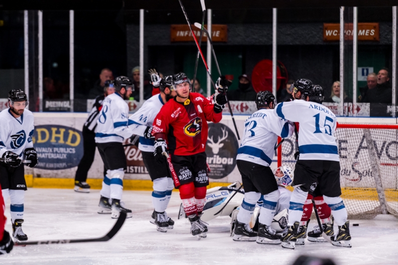 Photo hockey Division 1 - Division 1 : 5me journe : Morzine-Avoriaz vs Nantes - Soire complique