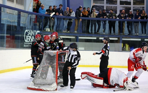 Photo hockey Division 1 - Division 1 : 7me journe : Mont-Blanc vs Valenciennes - Mont-Blanc  larrache