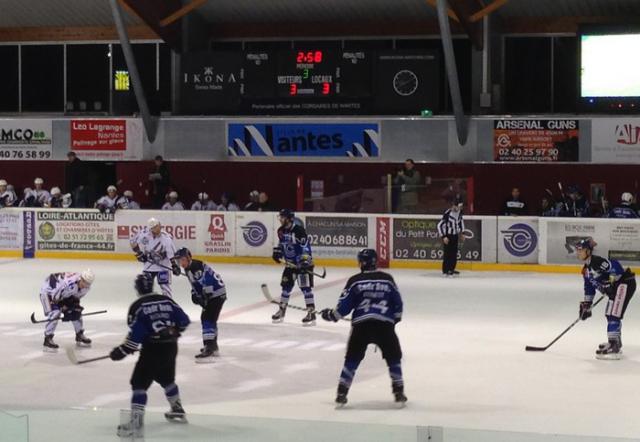 Photo hockey Division 1 - Division 1 : 7me journe : Nantes vs Reims - Les Phnix font chuter les Nantais