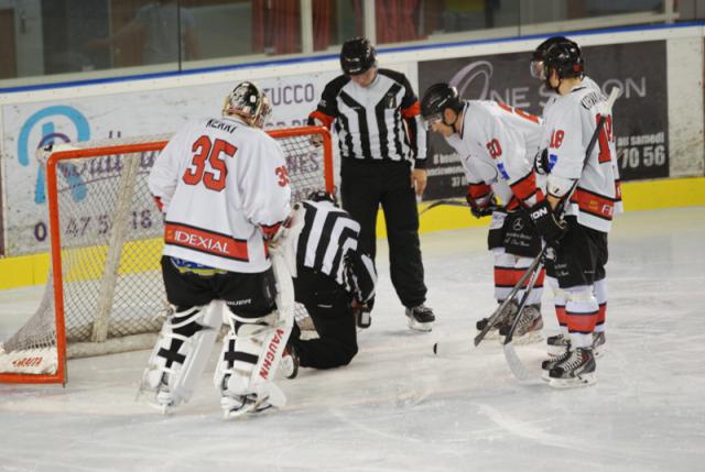 Photo hockey Division 1 - Division 1 : 7me journe : Tours  vs Toulouse-Blagnac - Tours est sur le podium