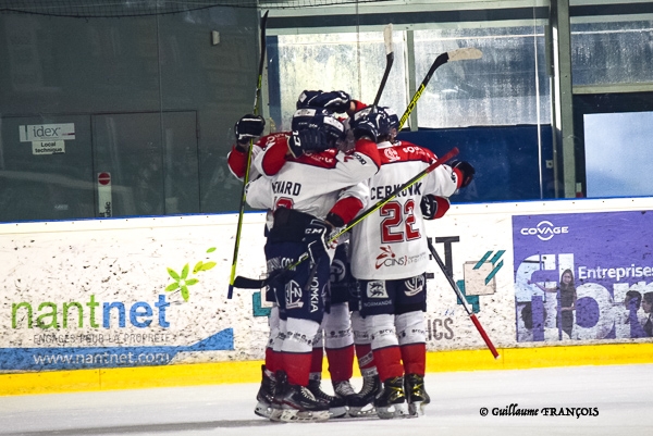 Photo hockey Division 1 - Division 1 : 8me journe : Nantes vs Caen  - Nantes simpose en Leader