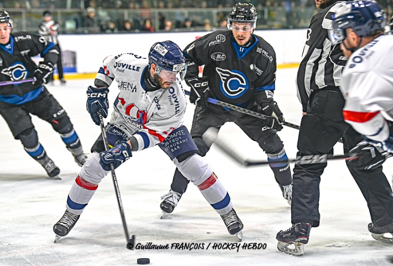 Photo hockey Division 1 - Division 1 : 8me journe : Nantes vs Caen  - Nantes soffre le leader et reprend la 2e place