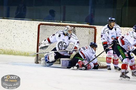 Photo hockey Division 1 - Division 1 : demi-finale, match 1 : Caen  vs Anglet - Les Drakkars  un match de la finale !