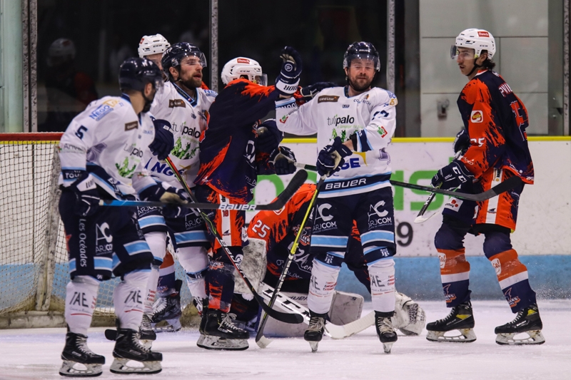 Photo hockey Division 1 - Division 1 - Poule de maintien - J2 : Clermont-Ferrand vs Tours  - Clermont senlise malgr un bon dbut de partie
