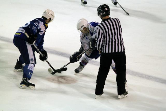 Photo hockey Division 1 - Division 1, 1/4 de finale, match aller : Montpellier  vs Reims - A la drive 