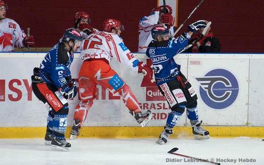 Photo hockey Division 2 - D2 : 10me journe - B : Nantes vs Valence - Dure mais belle, la victoire !