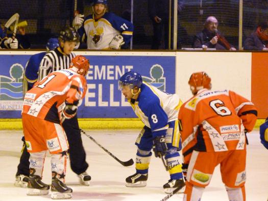 Photo hockey Division 2 - D2 : 14me journe - A : Amnville vs Champigny-sur-Marne - Les Galaxians intouchables