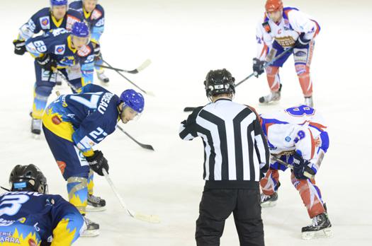 Photo hockey Division 2 - D2 : 15me journe - B : Limoges vs Asnires - Les Taureaux de Feu passent le barrage des Castors d