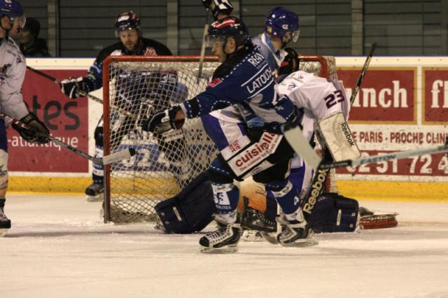 Photo hockey Division 2 - D2 : 17me journe - B : Nantes vs Clermont-Ferrand - Une victoire de plus pour les Corsaires mais