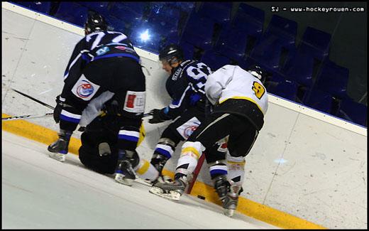 Photo hockey Division 2 - D2 : 1re journe poule   A : Nantes vs Rouen II - D2 : Nantes - Rouen II, au bout du suspense.