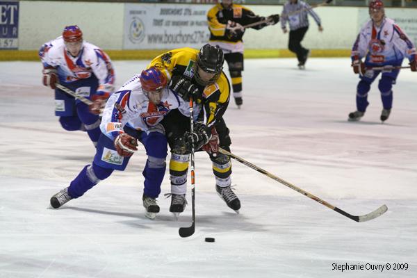 Photo hockey Division 2 - D2 : 2me journe poule A : Rouen II vs Lyon - D2 : Lyon logique mais dur