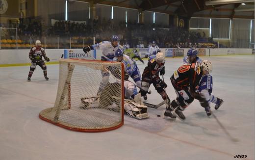 Photo hockey Division 2 - D2 : 3me journe - A : La Roche-sur-Yon vs Villard-de-Lans - La Roche droule