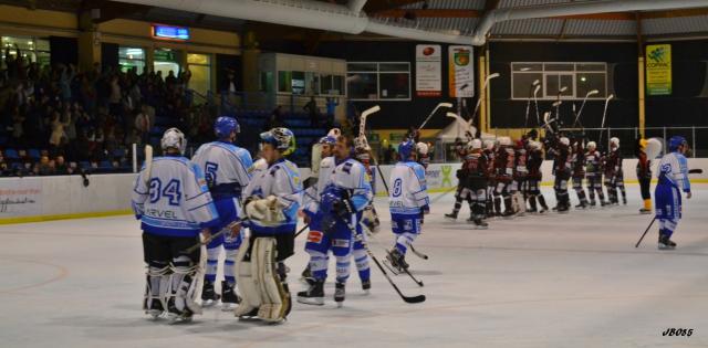 Photo hockey Division 2 - D2 : 3me journe - A : La Roche-sur-Yon vs Villard-de-Lans - La Roche droule