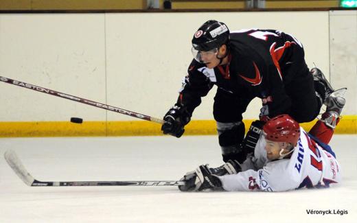 Photo hockey Division 2 - D2 : 9me journe poule A : Toulouse-Blagnac vs Asnires - Le TBHC se rebelle