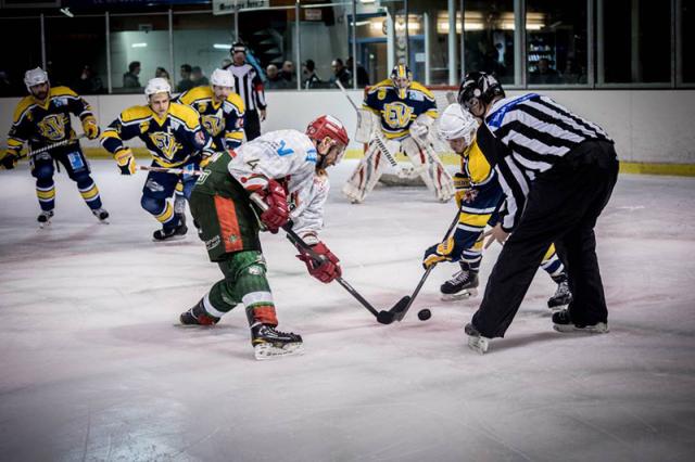 Photo hockey Division 2 - D2 : Play Off - 1/4 de finale - Aller : Evry / Viry (EVH 91) vs Cergy-Pontoise - Cergy prend une option pour les 1/2 finales