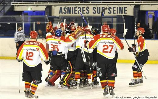 Photo hockey Division 2 - D2 : Play Off - 1/8me de finale - Aller : Asnires vs Meudon - Les Comtes brillent  Asnires