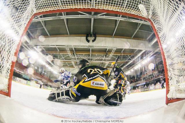 Photo hockey Division 2 - D2 : Play Off - 1/8me de finale - Aller : Strasbourg II vs Courchevel-Mribel-Pralognan - Val Vanoise gagne la premire manche