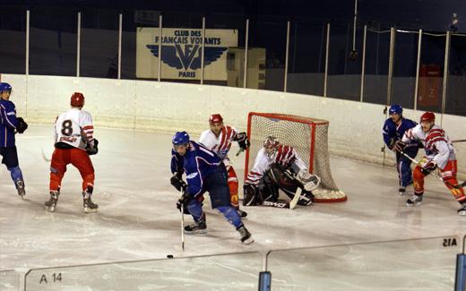 Photo hockey Division 2 - D2 : Play off 1/4 de finale : Paris (FV) vs Cholet  - Les Franais Volants au courage