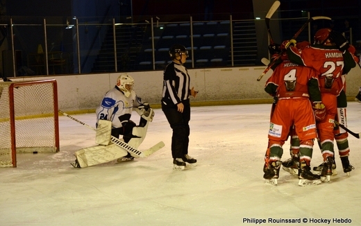 Photo hockey Division 2 - Division 2 -  Poule de maintien - 3me journe : Courbevoie  vs Chlons-en-Champagne - Les Coqs chantent