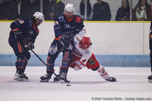 Photo hockey Division 2 - Division 2 : 13me journe : Clermont-Ferrand vs Valence - Clermont : Dure dure... fut la victoire