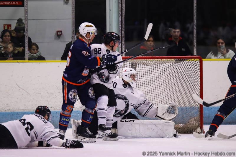 Photo hockey Division 2 - Division 2 : 15me journe : Clermont-Ferrand vs Toulouse-Blagnac - Clermont : Si prs du but