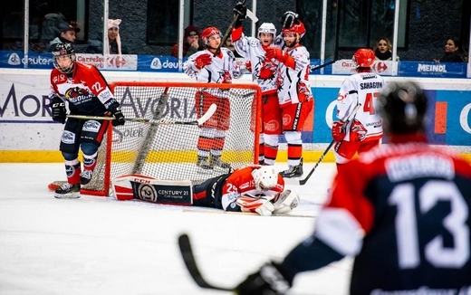 Photo hockey Division 2 - Division 2 : 18me journe : Morzine-Avoriaz vs Valence - Valence sur le podium