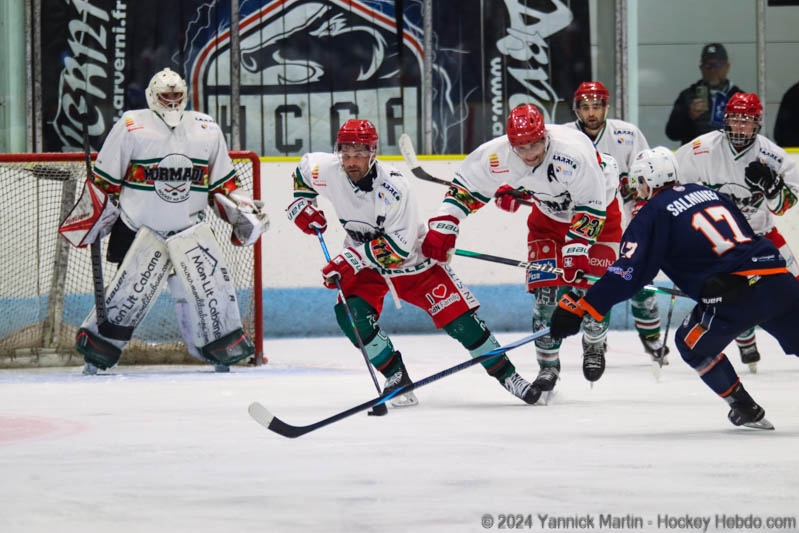 Photo hockey Division 2 - Division 2 : 1re journe : Clermont-Ferrand vs Anglet II - Clermont : Belle entre en matire !!!