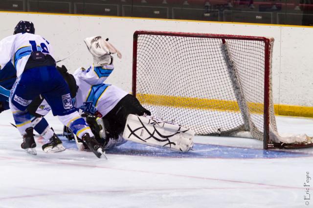 Photo hockey Division 2 - Division 2 : 2me journe : Marseille vs Villard-de-Lans - Dbuts soigns pour le MHC