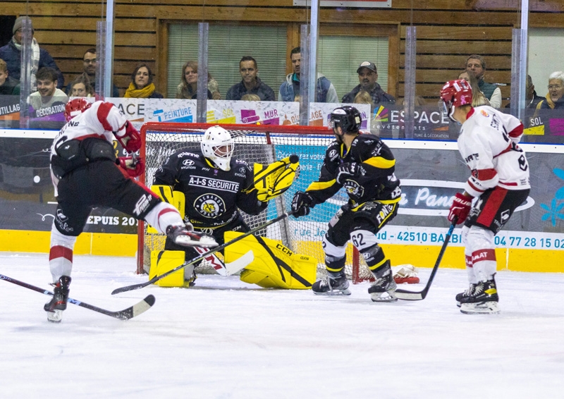 Photo hockey Division 2 - Division 2 : 5me journe : Roanne vs Annecy - Le CHR dfait  la maison 