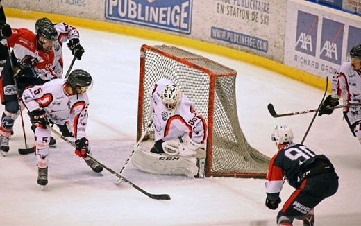Photo hockey Division 2 - Division 2 : 6me journe : Morzine-Avoriaz vs Toulouse-Blagnac - Sereins Pingouins !