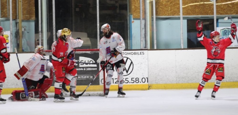 Photo hockey Division 2 - Division 2 : 7me journe : Valence vs La Roche-sur-Yon - Une dfaite valentinoise qui laisse des regrets