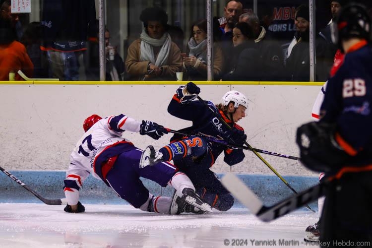 Photo hockey Division 2 - Division 2 : 8me journe : Clermont-Ferrand vs Lyon - Clermont aux abonns absents