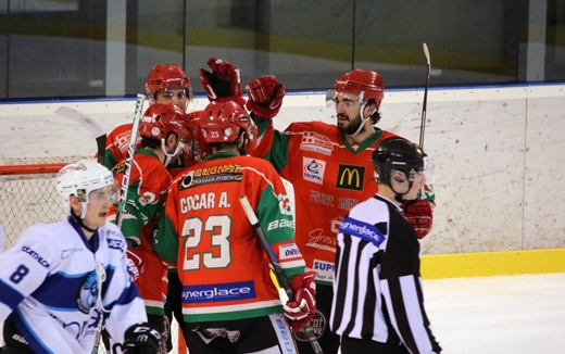 Photo hockey Division 2 - Division 2 - Play-off , quart de finale, match 2 : Mont-Blanc vs Marseille - D2 : Le Mont-Blanc dans le dernier carr