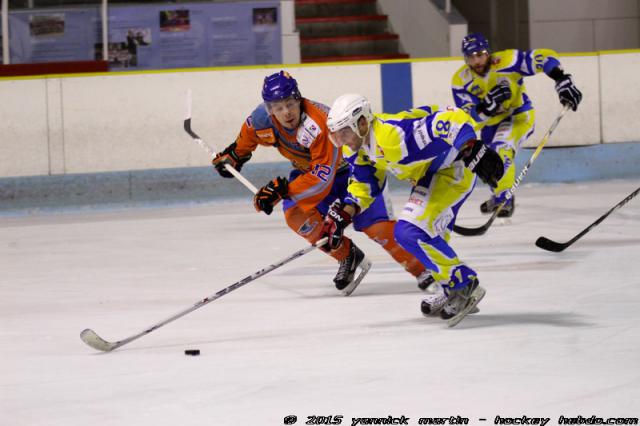 Photo hockey Division 3 -  : Clermont-Ferrand II vs Toulon - Abordage russi pour les Boucaniers