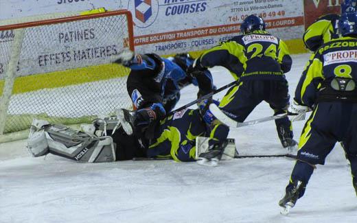 Photo hockey Division 3 - D3 : 7me journe : Tours  vs Limoges - Un match rfrence