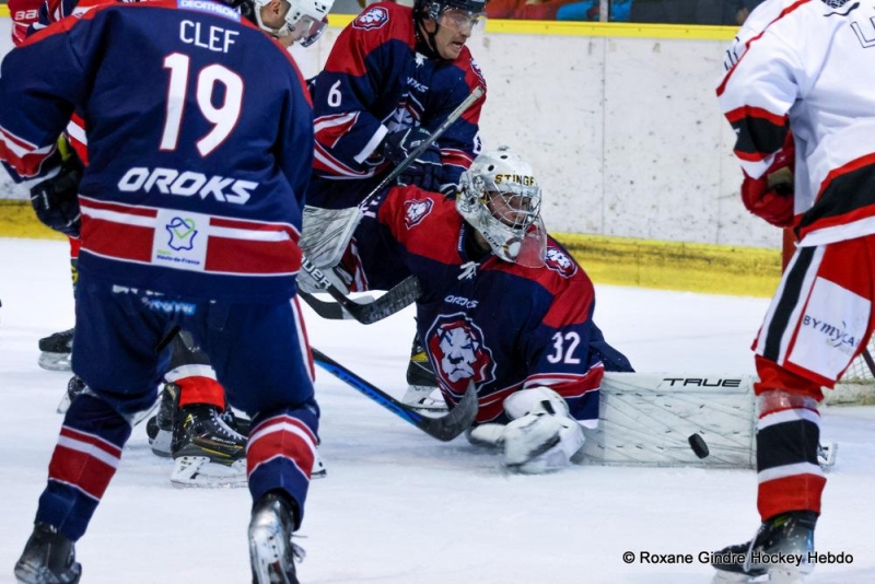 Photo hockey Division 3 - D3 - carr final - J1 : Dijon  vs Wasquehal Lille - Messire le Duc dmarre au diesel