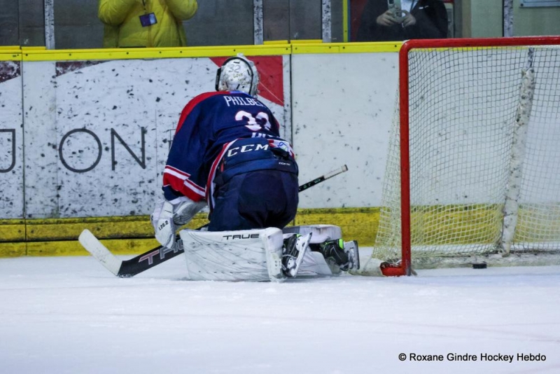 Photo hockey Division 3 - D3 - carr final - J1 : Dijon  vs Wasquehal Lille - Messire le Duc dmarre au diesel