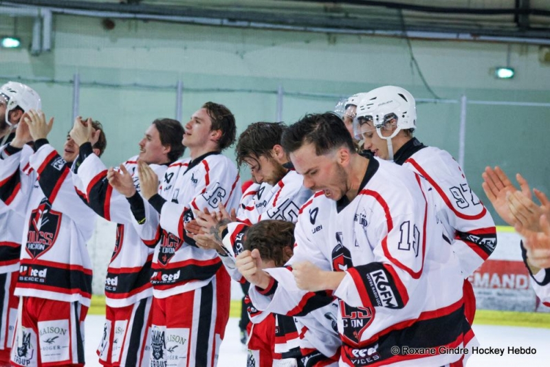 Photo hockey Division 3 - D3 - carr final - J1 : Dijon  vs Wasquehal Lille - Messire le Duc dmarre au diesel