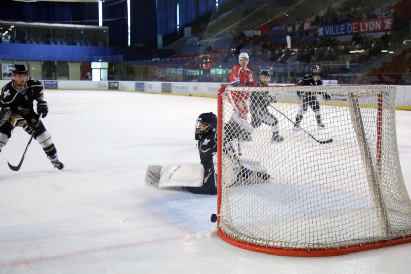 Photo hockey Division 3 - D3 - carr final - J3 : Dijon  vs Dammarie-les-Lys - Les Caribous bronzs