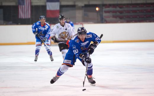 Photo hockey Division 3 - D3 : journe du 02/02/2013 : Marseille vs Chambry II - La tte et les paules !