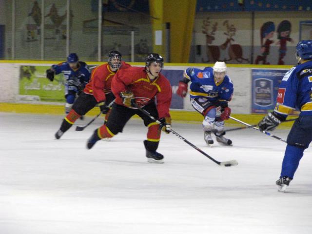 Photo hockey Division 3 - D3 : journe du 05/01/2013 : Dijon II vs Besanon - Dijon, matre dans son Duch