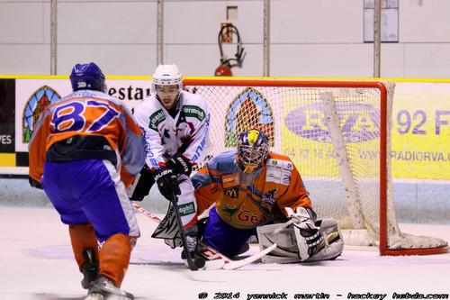 Photo hockey Division 3 - D3 : journe du 29/11/2014 : Clermont-Ferrand II vs Val Vanoise II - Sangliers et Bouquetins ne parviennent pas  se dpartager